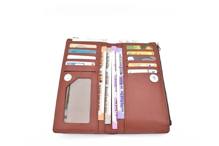 Claudita Womens Wallet - Brown / Tan