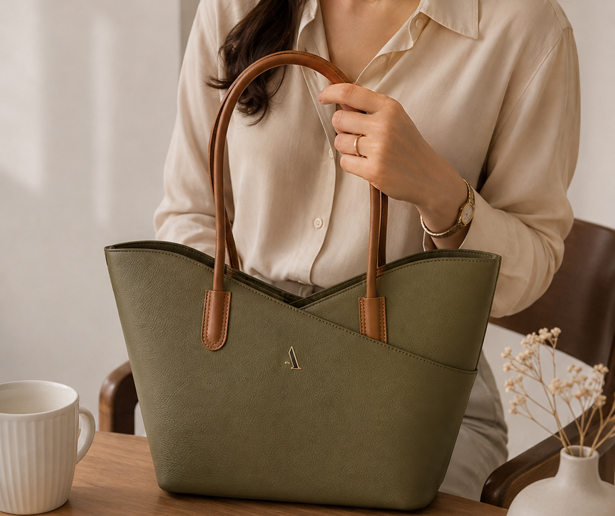 Handbag