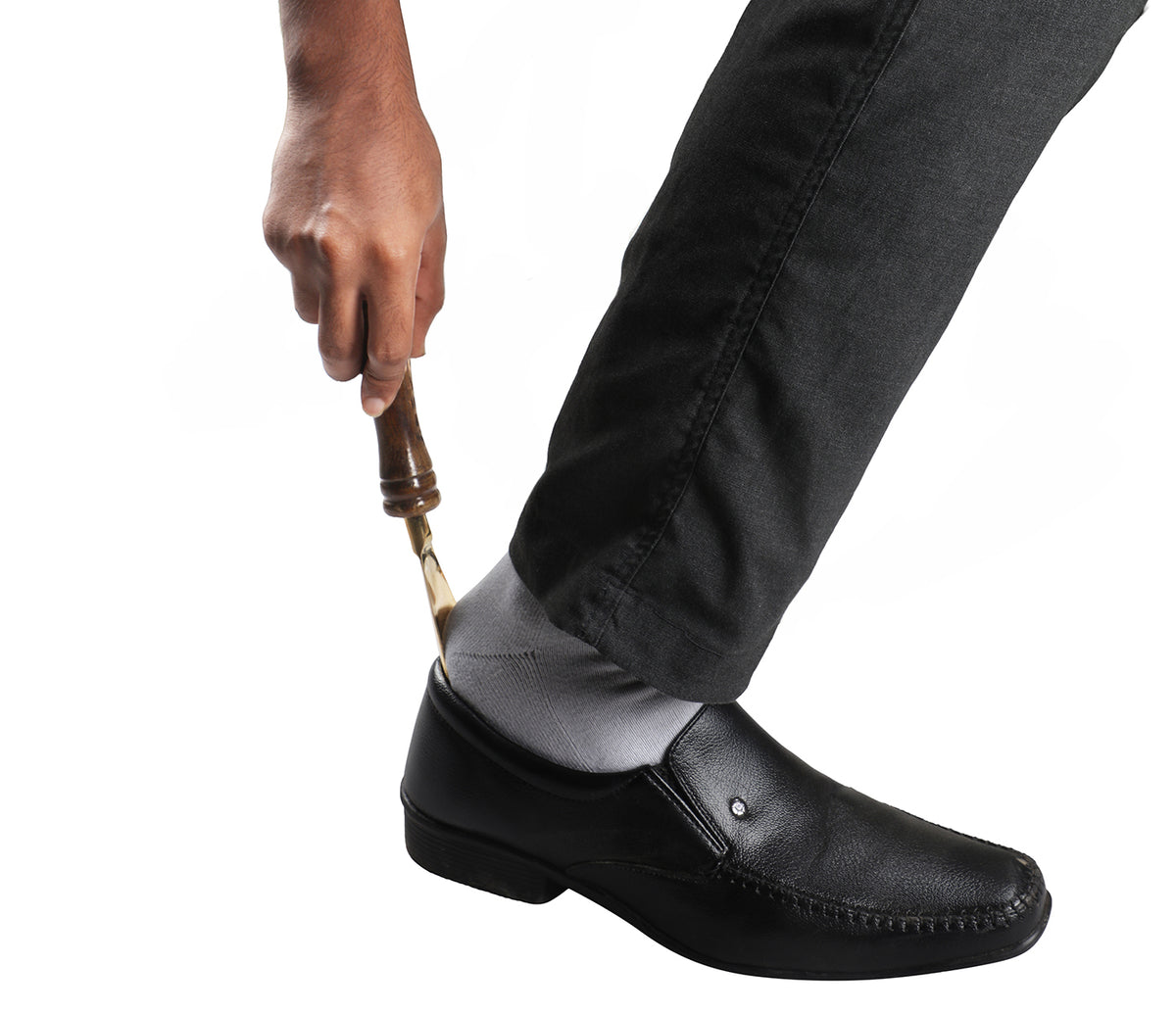 Shoe Horn In Metal & Wood Finish With Adamis Signature - Ast Clr