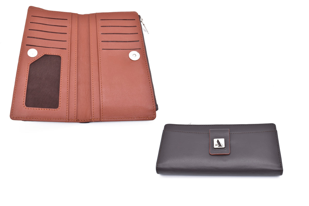 Claudita Womens Wallet - Brown / Tan
